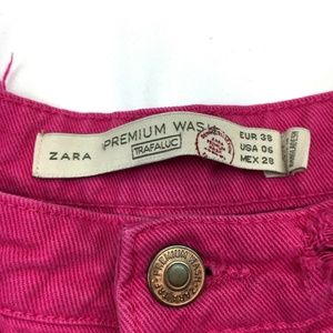 Zara Shorts - Zara High Rise Distressed Denim Jean Shorts Zara Shorts - Zara High Rise Distressed Denim Jean Shorts